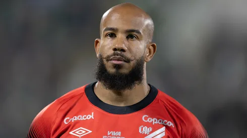 Patrick durante partida entre Chapecoense e Athletico-PR na Série B de 2025.