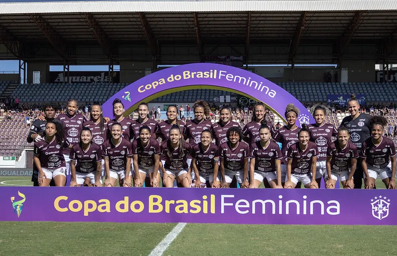 Elenco da Ferroviária em 2025 – Foto: Jonatan Dutra/Ferroviária