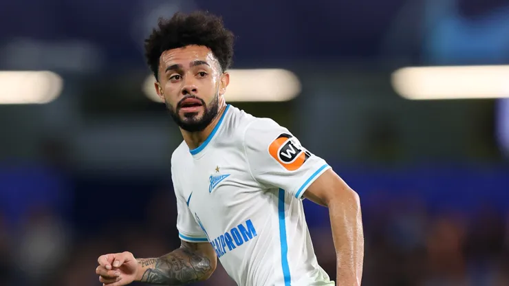 Claudinho do Zenit São Petersburgo durante a partida do grupo H da UEFA Champions League entre Chelsea FC e Zenit St. Petersburg no Stamford Bridge em 14 de setembro de 2021 em Londres, Inglaterra. (Foto de Catherine Ivill/Getty Images)