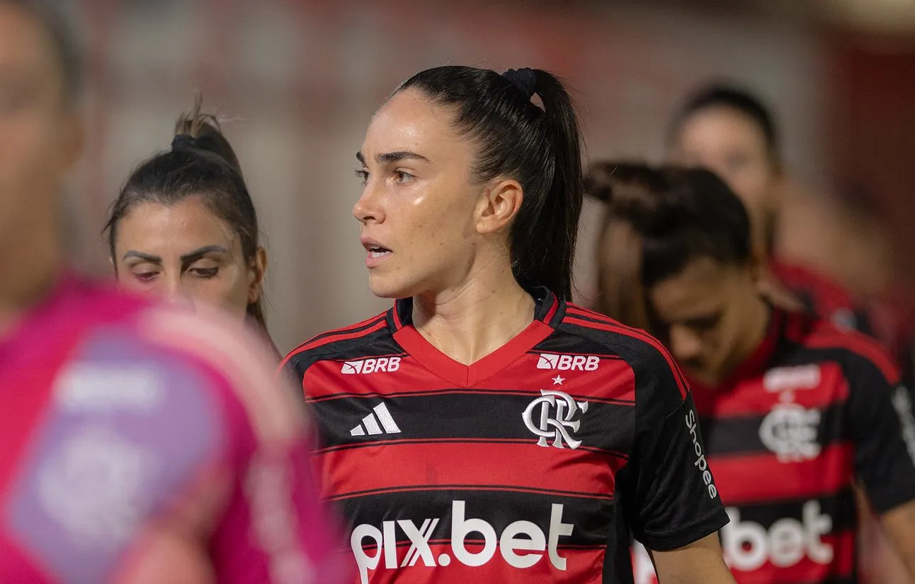 Agustina pelo Flamengo