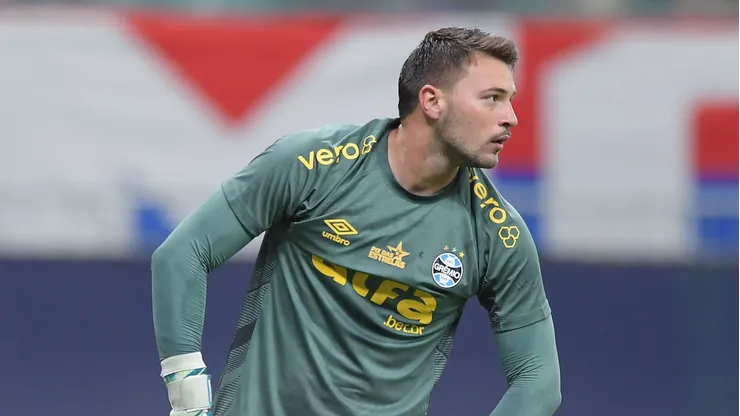 Gabriel Grando jogador do Gremio durante partida contra o Bahia no estadio Arena Fonte Nova pelo campeonato Brasileiro A 2025. Foto: Jhony Pinho/AGIF