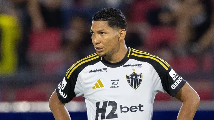 Rony jogador do Atletico-MG lamenta durante partida contra o Bragantino no estadio Cicero De Souza Marques pelo campeonato Brasileiro A 2025. Foto: Joisel Amaral/AGIF