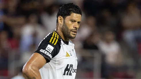 Hulk jogador do Atletico-MG lamenta derrota ao final da partida contra o Bragantino no estadio Cicero De Souza Marques pelo campeonato Brasileiro A 2025. Foto: Joisel Amaral/AGIF
