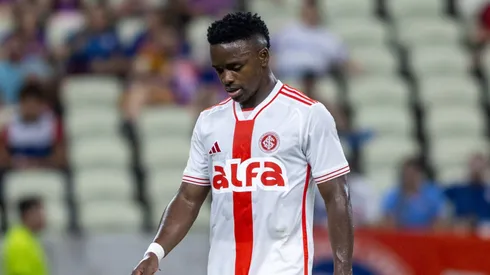 Carbonero durante confronto entre Fortaleza x Internacional no Brasileirão de 2025.