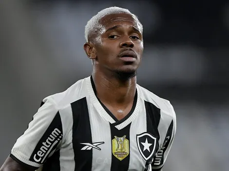 Athletico-PR volta a mostrar interesse na contratação de Jeffinho