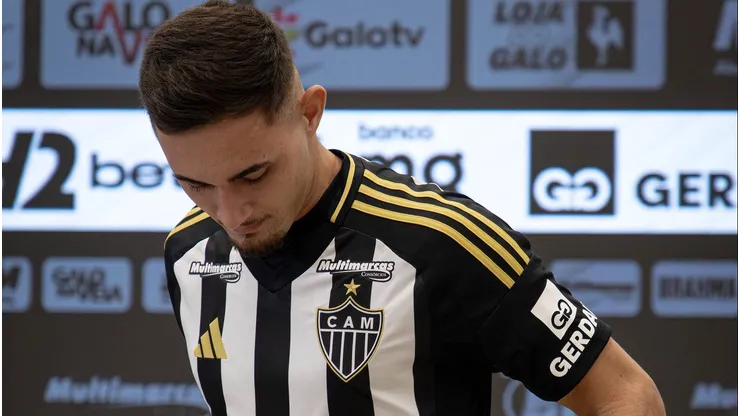Foto: Pedro Souza / Atlético - João Marcelo durante sua apresentação no Atlético-MG.