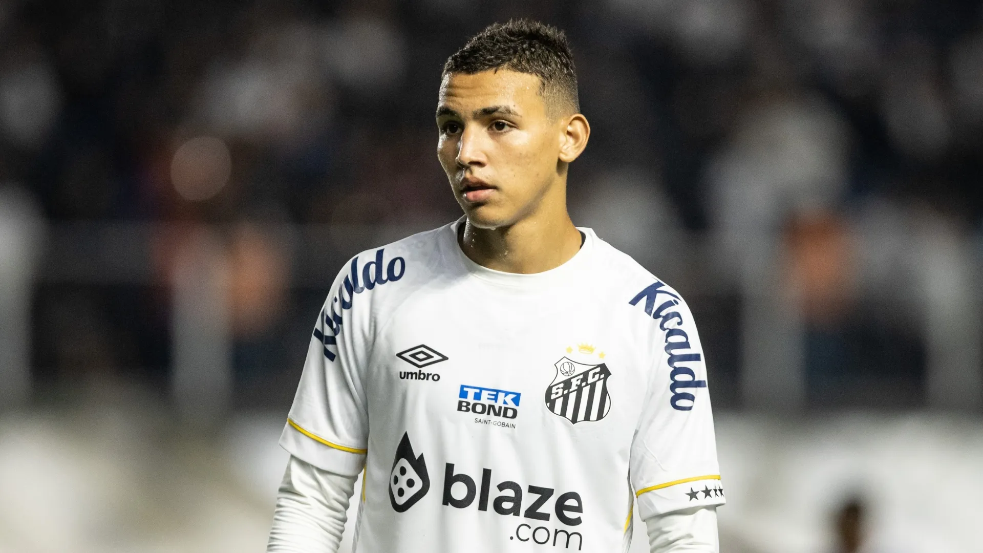 Deivid Washington pode volta ao Brasil e fechar com o Flamengo (Imagem: Abner Dourado/AGIF)