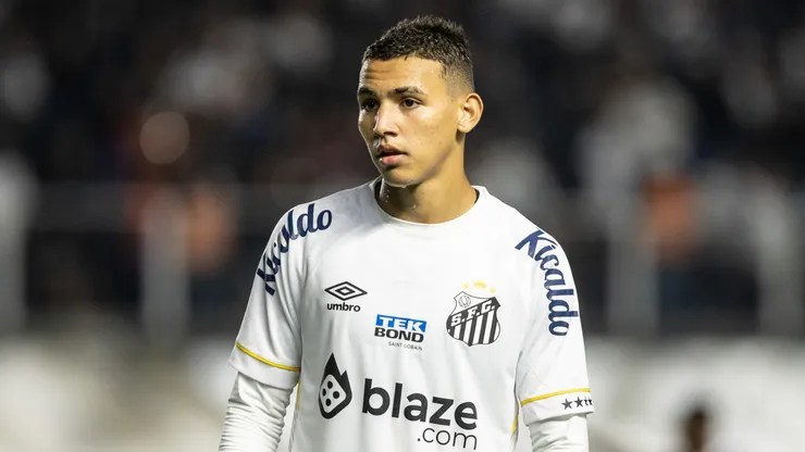 Deivid Washington jogador do Santos durante partida contra o Bahia no estádio Vila Belmiro pelo campeonato Copa do Brasil 2023. Foto: Abner Dourado/AGIF