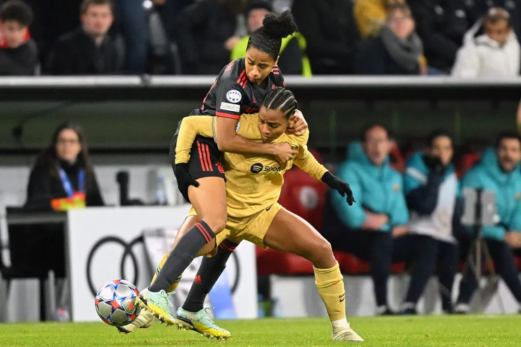 Tainara Silva jogou pelo Bayern por duas temporadas - Foto: Sebastian Widmann/Getty Images