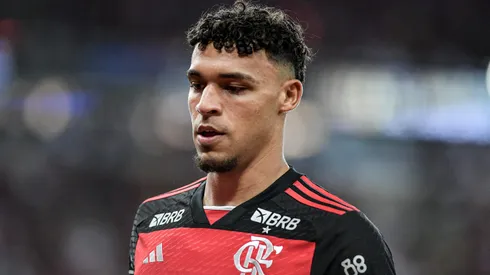 Victor Hugo jogador do Flamengo durante partida contra o Sao Paulo no estadio Maracana pelo campeonato Brasileiro A 2024.
