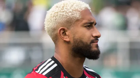 Flamengo confirma saída de Pablo; zagueiro vai jogar a Série B