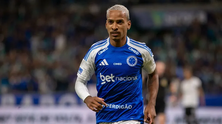 Matheus Pereira segue em processo de renovação com o Cruzeiro
