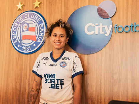 Bahia anuncia a contratação da meio-campista Raquel