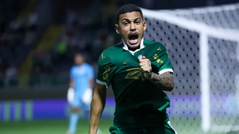 Riquelme Fillipi jogador do Palmeiras comemora seu gol durante partida contra o Gremio no estadio Arena Barueri pelo campeonato Copa Sao Paulo 2025.