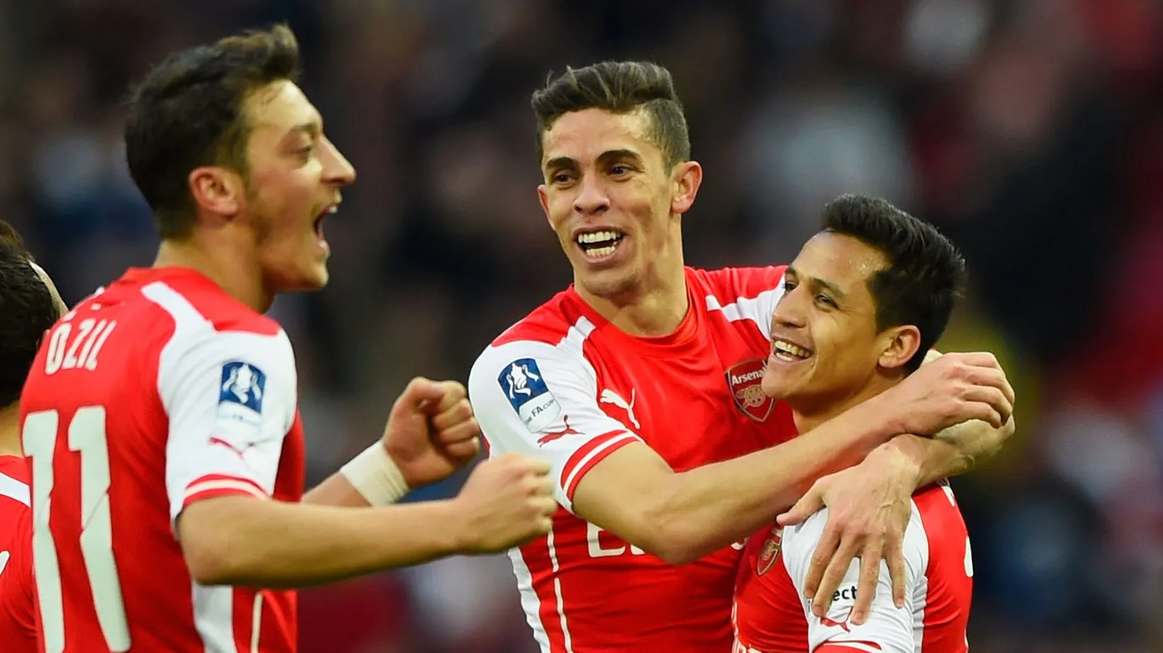 Gabriel Paulista em campo pelo Arsenal. (Photo by Mike Hewitt/Getty Images)