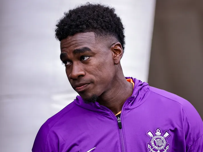 Internacional não para em Félix Torres e mira a chegada de mais dois zagueiros