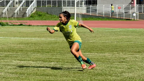A Jogadora é o primeiro reforço do Flamengo para a temporada 2026 – Foto: Divulgação/América-MG
