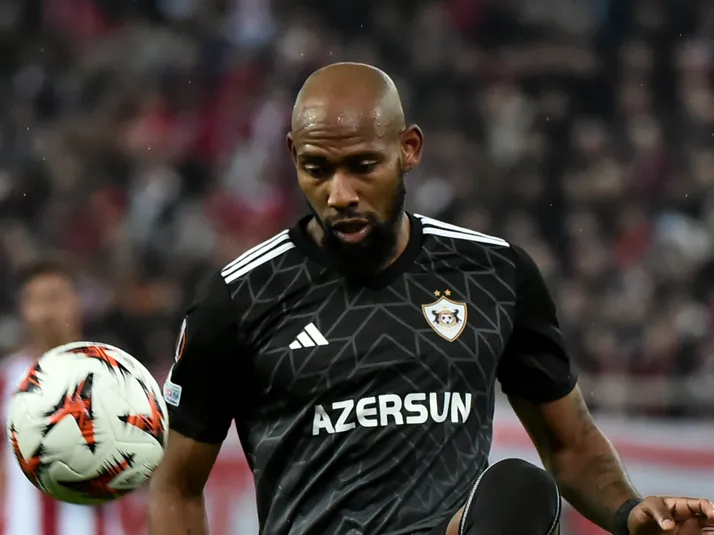 Botafogo descarta contratação de Júlio Romão após pedido milionário