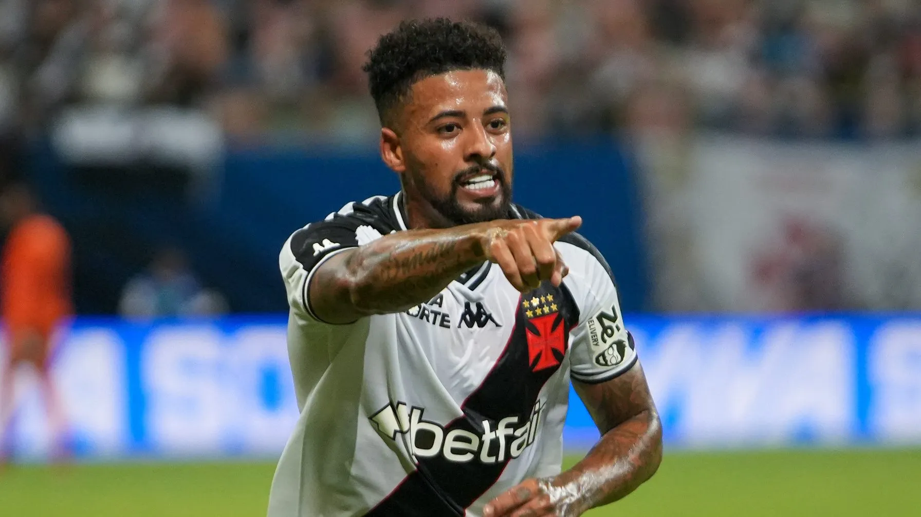 Paulinho, novo reforço do Internacional. Foto: Aguilar Abecassis/AGIF