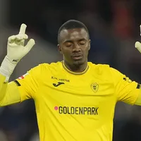 Botafogo 'vacila' e Andrew acerta com o Flamengo