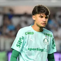 Abel Ferreira "surpreende" e Larson irá ganhar oportunidade no Palmeiras