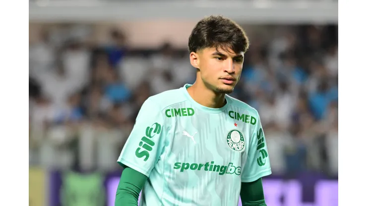 Larson, jogador do Palmeiras
