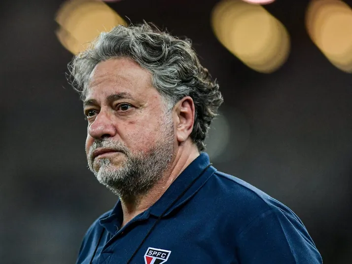 Crise política no São Paulo trava negócio pela contratação de Allan, do Flamengo