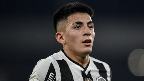 Palmeiras tem interesse em Thiago Almada, ex-Botafogo