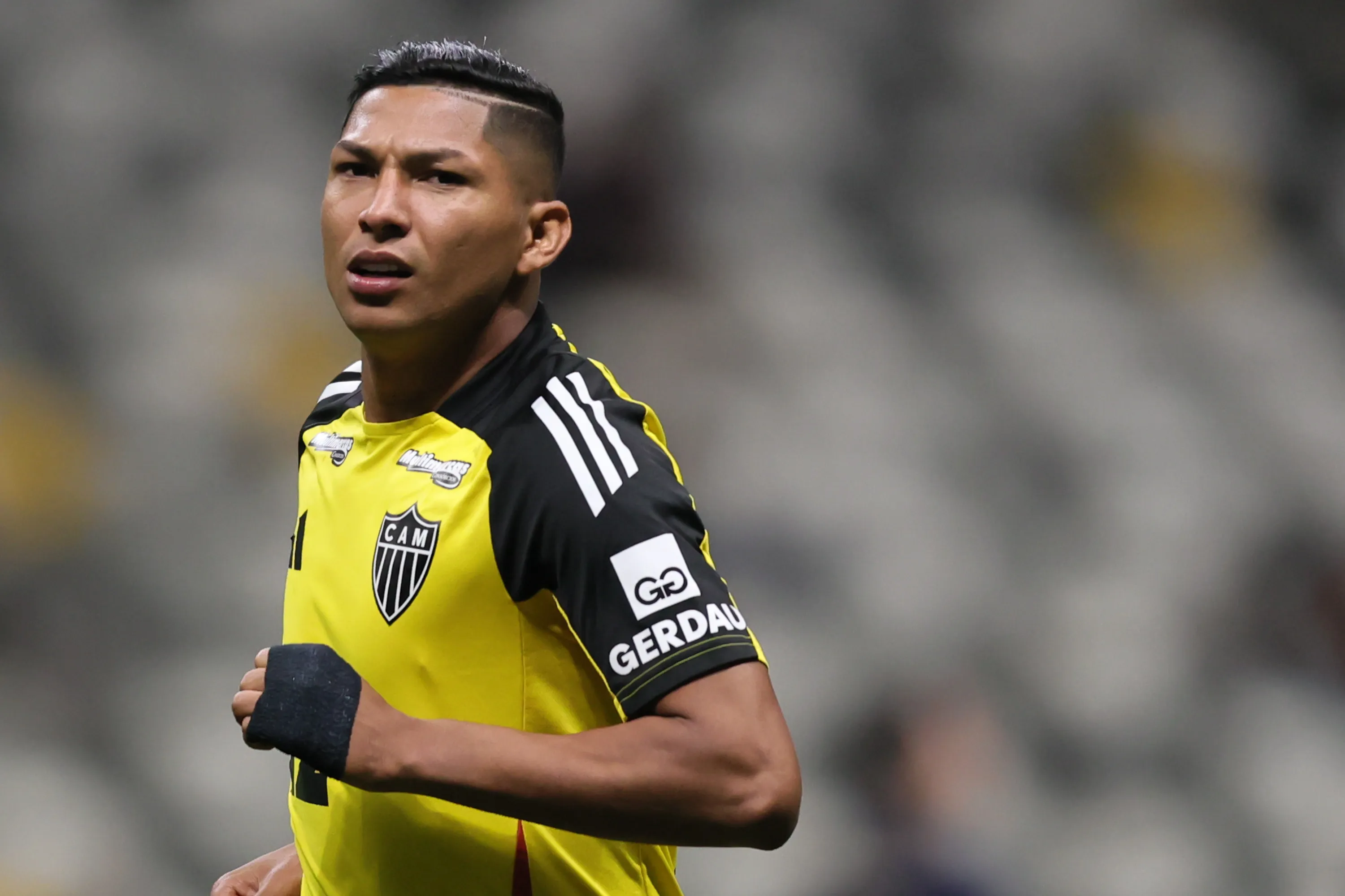 MG – BELO HORIZONTE – 27/09/2025 – BRASILEIRO A 2025, ATLETICO-MG X MIRASSOL – Rony jogador do Atletico-MG durante aquecimento antes da partida contra o Mirassol no estadio Arena MRV pelo campeonato Brasileiro A 2025. Foto: Gilson Lobo/AGIF