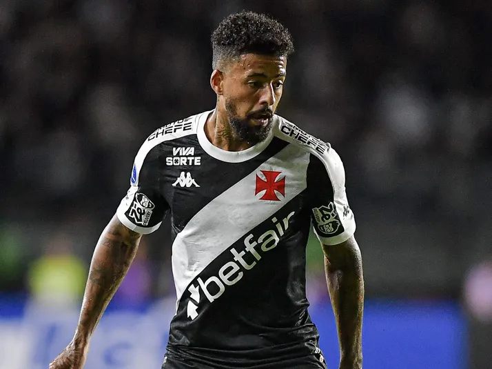 Paulinho Paula acerta com o Internacional e se despede do Vasco