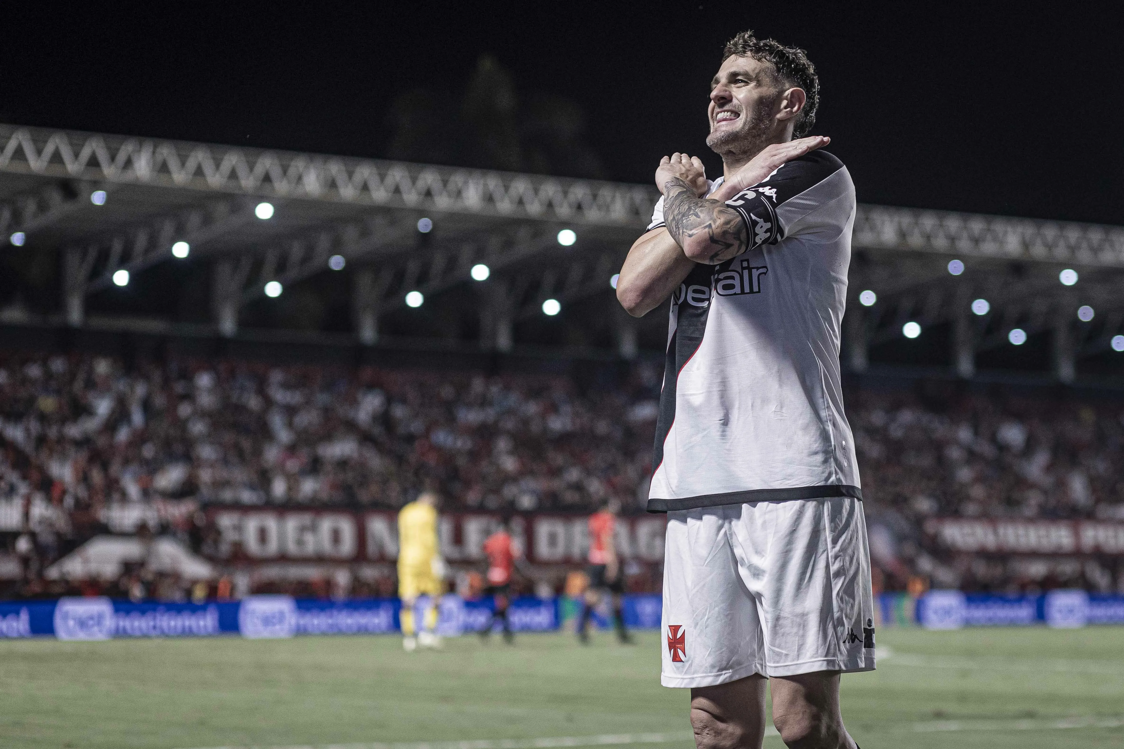 Pablo Vegetti  jogador do Vasco comemora seu gol durante partida contra o Atletico-GO no estadio Antonio Accioly pelo campeonato Copa Do Brasil 2024. Foto: Heber Gomes/AGIF