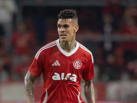 Benjamin Arhin, de 19 anos, pode ser titular do Inter no Gauchão