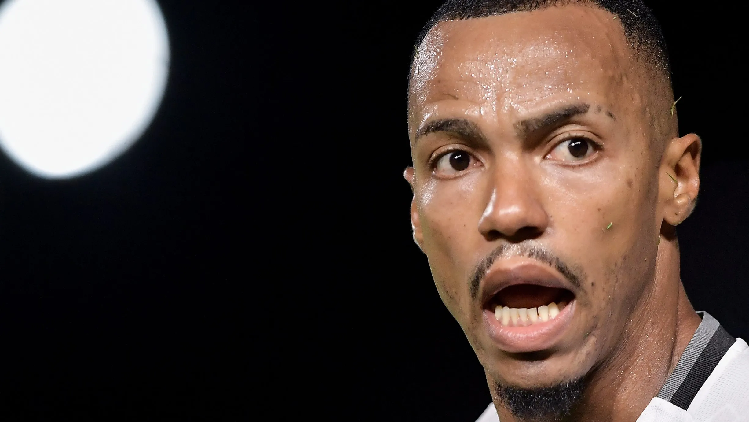 Marlon Freitas ex-Botafogo durante partida contra o Vasco no estadio Sao Januario pelo campeonato Carioca 2025. Foto: Thiago Ribeiro/AGIF