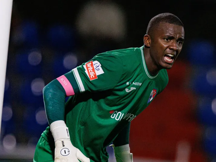 Flamengo tenta antecipar chegada de Andrew e topa envolver jogador em troca