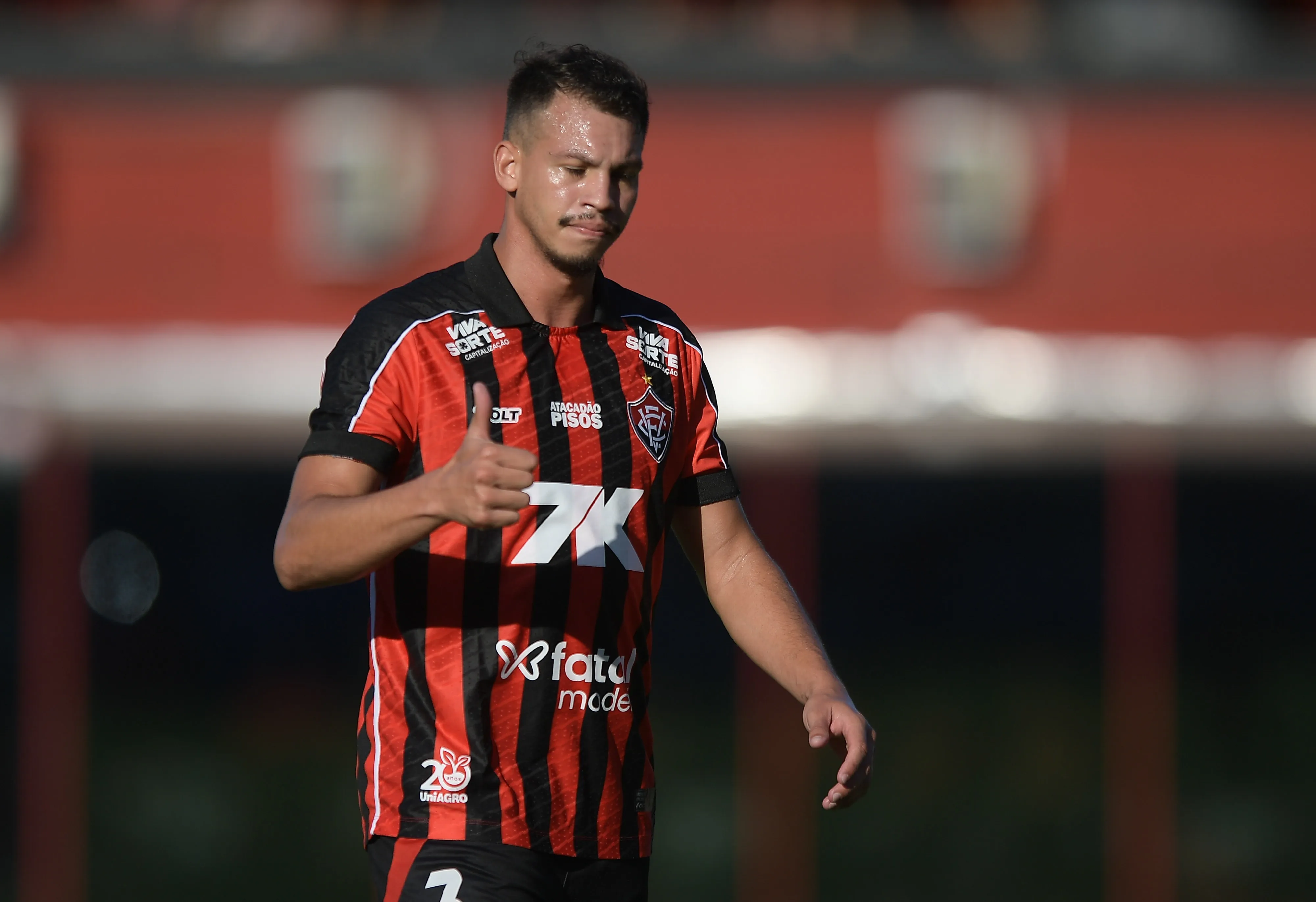 Ze Marcos jogador do Botafogo durante partida contra o Vitoria no estadio Barradao pelo campeonato Brasileiro A 2025. Foto: Jhony Pinho/AGIF