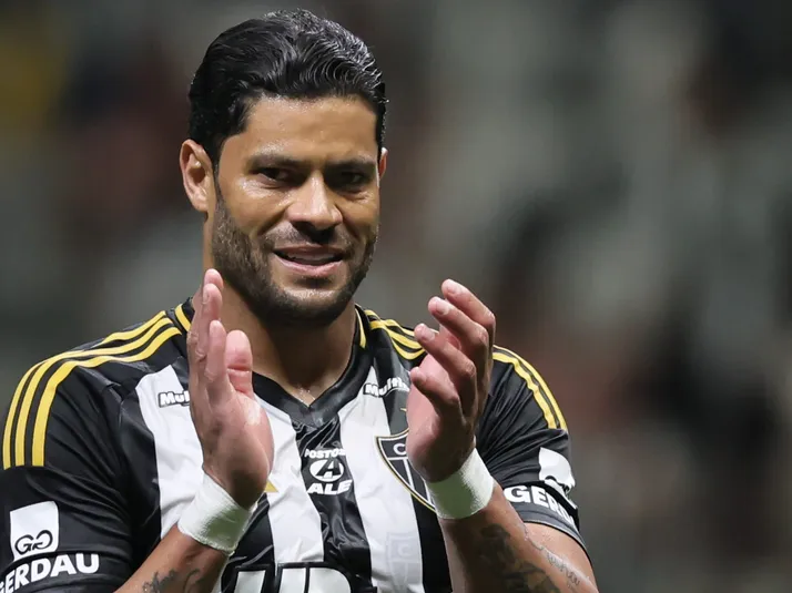 Hulk no Fluminense esquenta após Atlético-MG barrar atacante de estreia em 2026