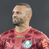 Weverton e Palmeiras querem resolver o futuro