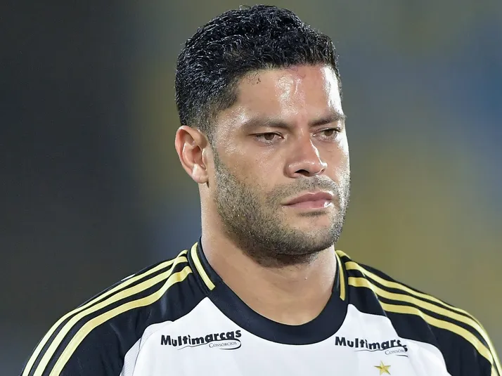 Fluminense dá ultimato ao Atlético-MG em negociação por Hulk