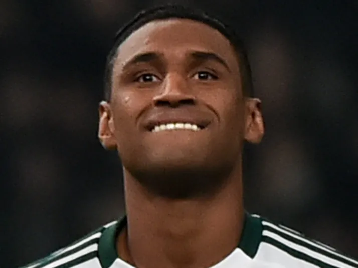 Luís Castro cogita escalar Tetê como meia-atacante no Grêmio