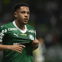 Vitor Roque avança em recuperação no Palmeiras e pode ganhar minutos contra o Santos