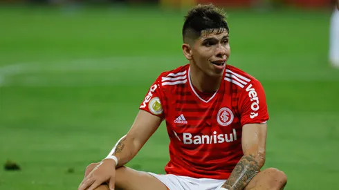 Internacional tem contas bloqueadas por negócio por Palacios