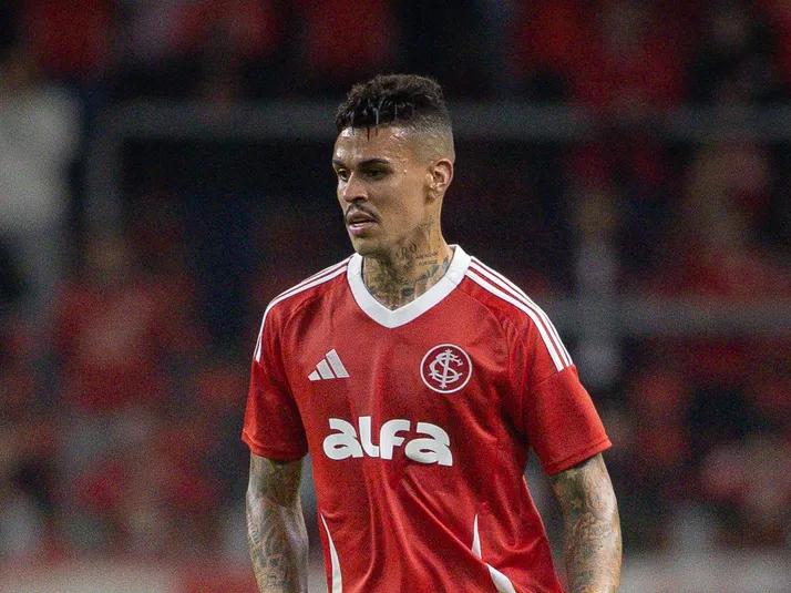 Internacional define saída de Richard e busca negociar o volante nos próximos dias