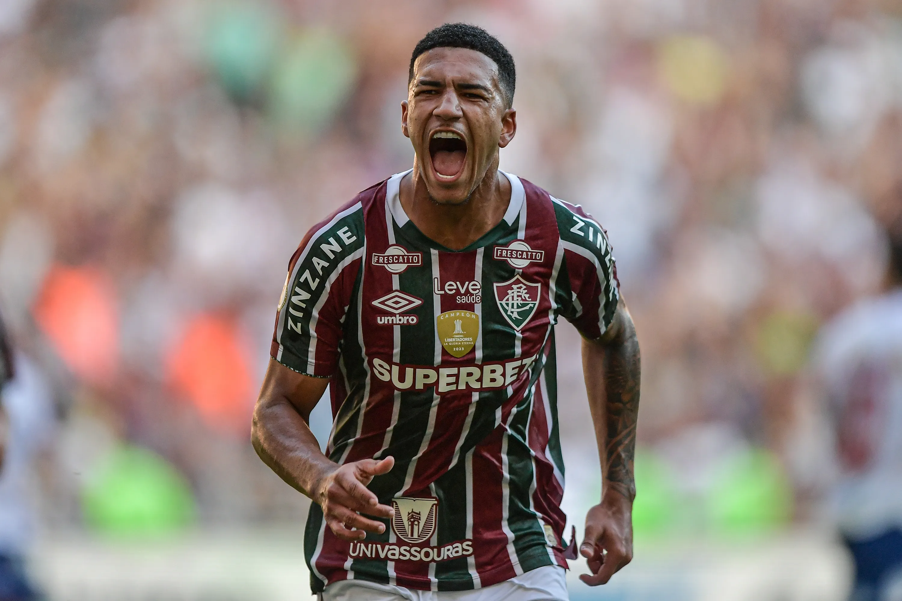 Kauã Elias foi revelado no Fluminense. Foto: Thiago Ribeiro/AGIF