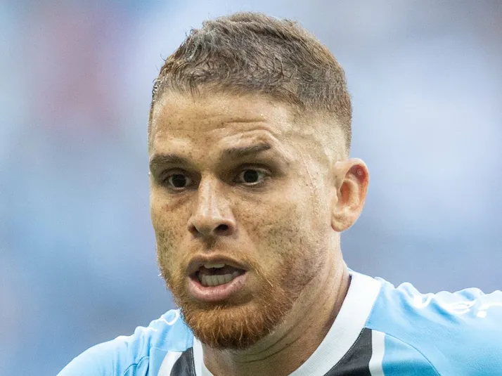 Gustavo Cuellar é pedido por torcedores do Internacional