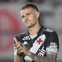 Vegetti divide torcida do Vasco em meio a indefinição