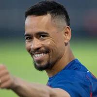 Pikachu é apresentado e explica escolha pelo Remo