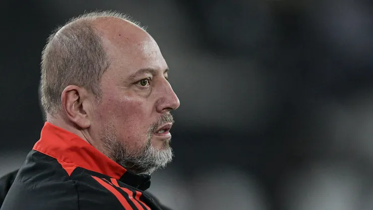 Alessandro Barcellos presidente do Internacional durante partida contra o Botafogo no estadio Engenhao pelo campeonato Brasileiro A 2025. Foto: Thiago Ribeiro/AGIF