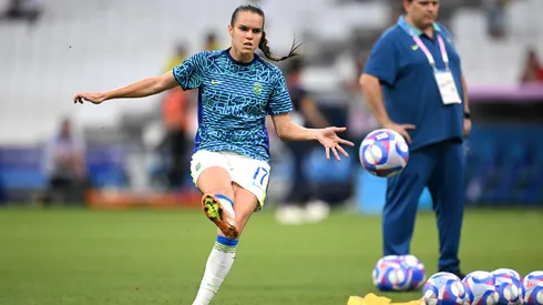 Ana Vitória comemora o retorno as Brabas – Foto: Clive Mason/Getty Images