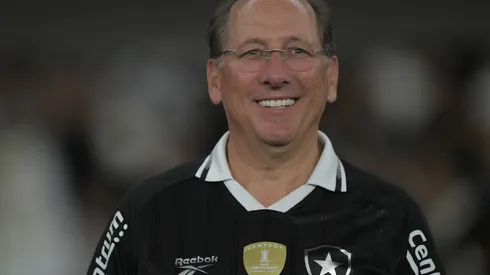 John Textor anuncia aporte financeiro ao Botafogo