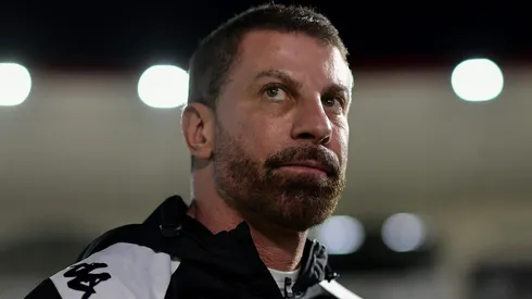 Pedrinho comenta negociações de Marinakis com o Vasco